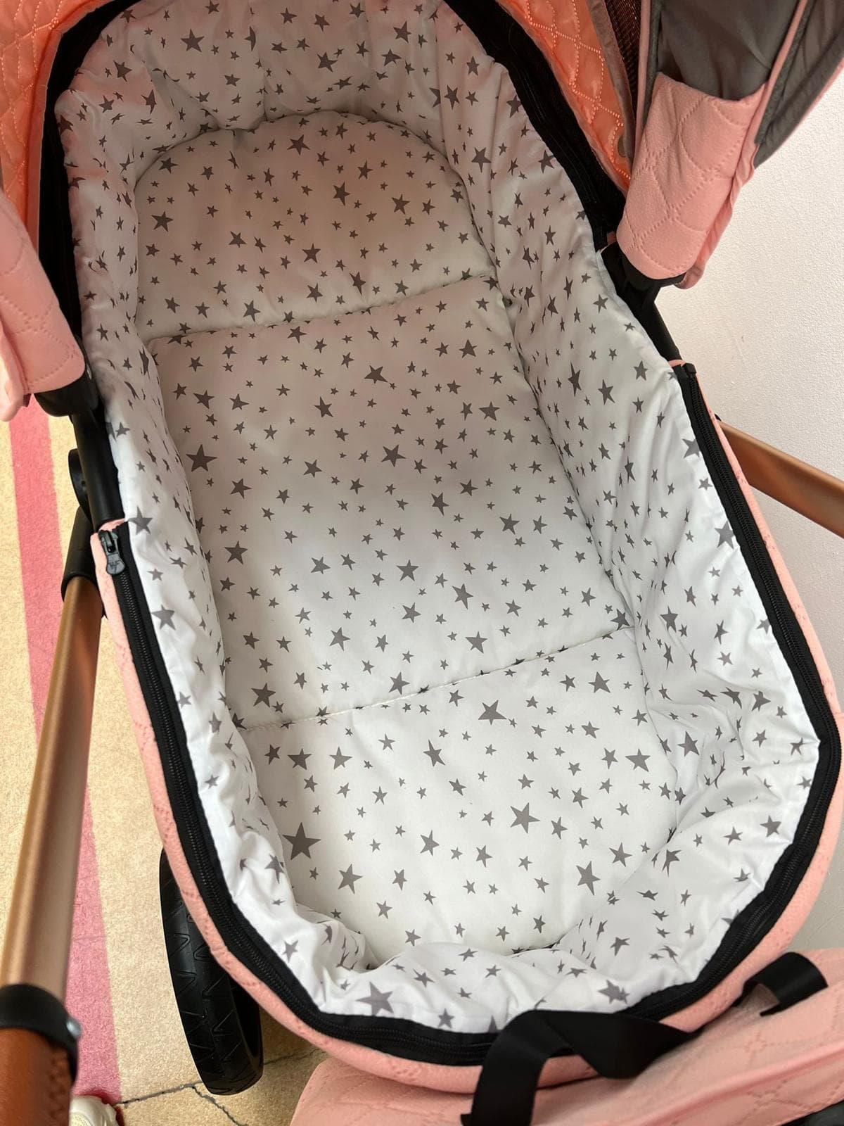 Carucior 3 in 1 cu landou, scoica si geanta, 0-36 luni roz -Concept E Efrall - Prezentare Online