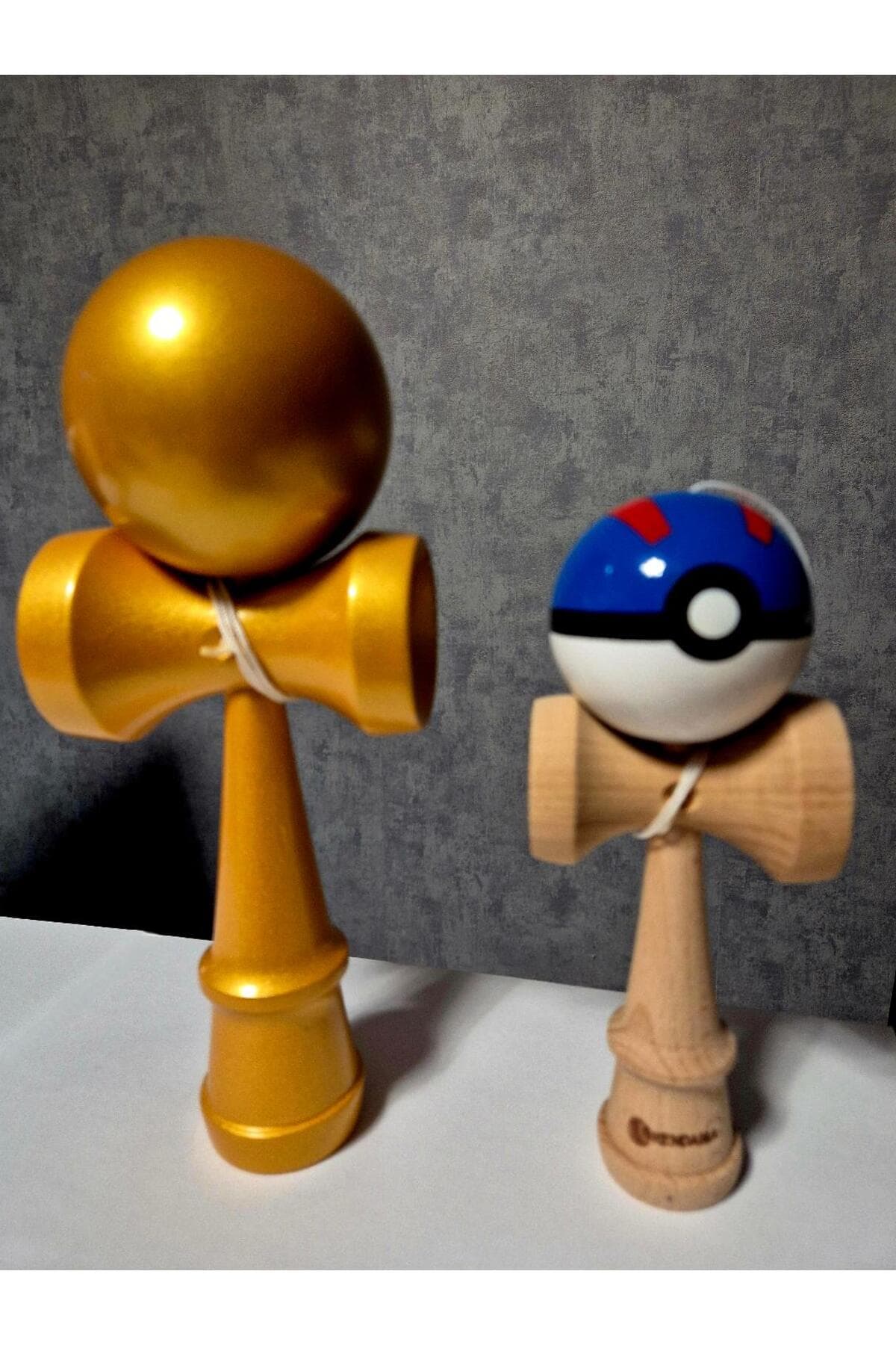 Kendama Profi-BIG XXL USA, Auriu +1 kendama mica cadou