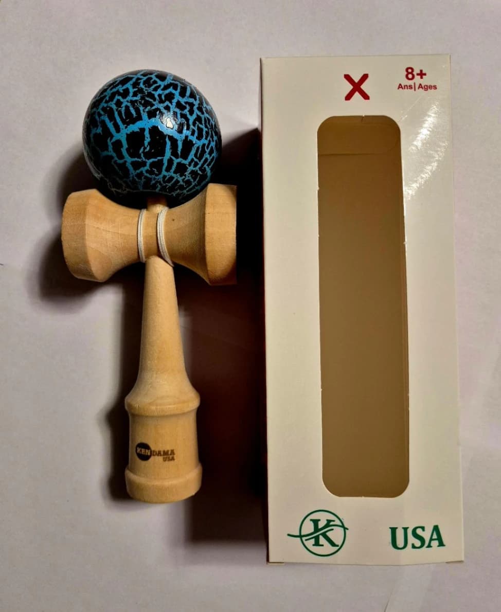 Kendama Color neagra crapata