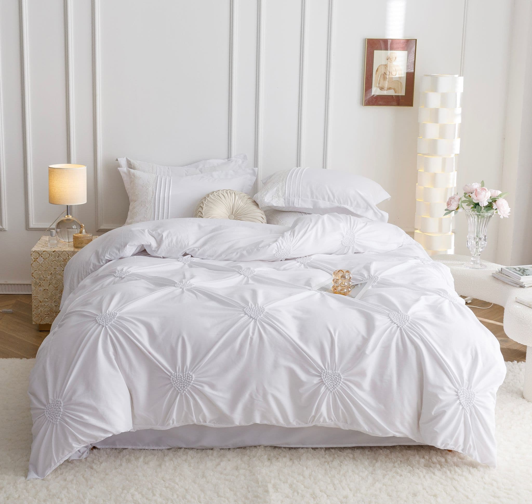 Fotografie produs: Set Lenjerie de pat decor imperial, Jojo bumbac finet 2 persoane, 6 piese alb Concept E Efrall