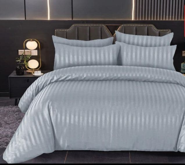 Lenjerie de pat din Damasc, pentru pat dublu, 6 piese- gri deschis 200 x 230 cm