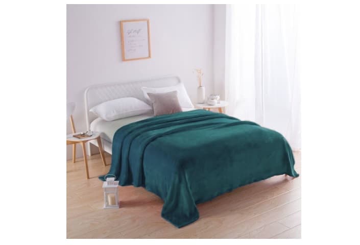 Fotografie produs: Patura cocolino pufoasa 200x230 -verde inchis Concept E Efrall