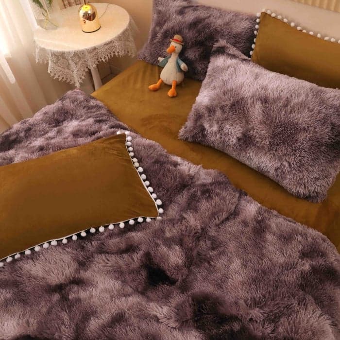 Fotografie produs: Set Lenjerie Super Pufoasa Cocolino, Model Fluffy, 6 piese, Pat 2 Persoane 200 x 230 Maro ombre Concept E Efrall