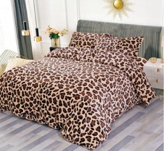 Lenjerie de pat 2 persoane, finet, 6 piese- leopard