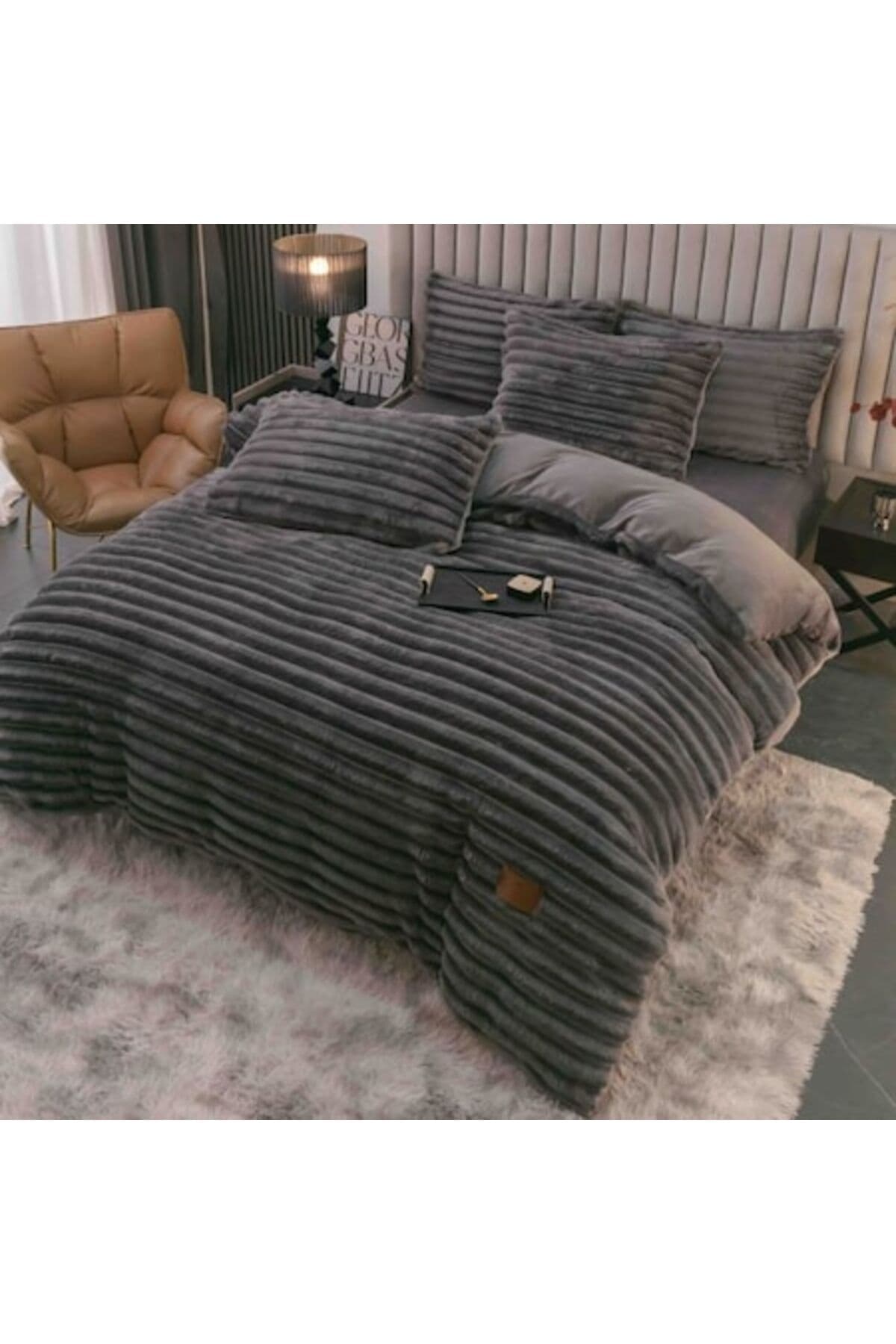 Fotografie produs: Set de husa de pilota pentru pat dublu cu dungi in relief