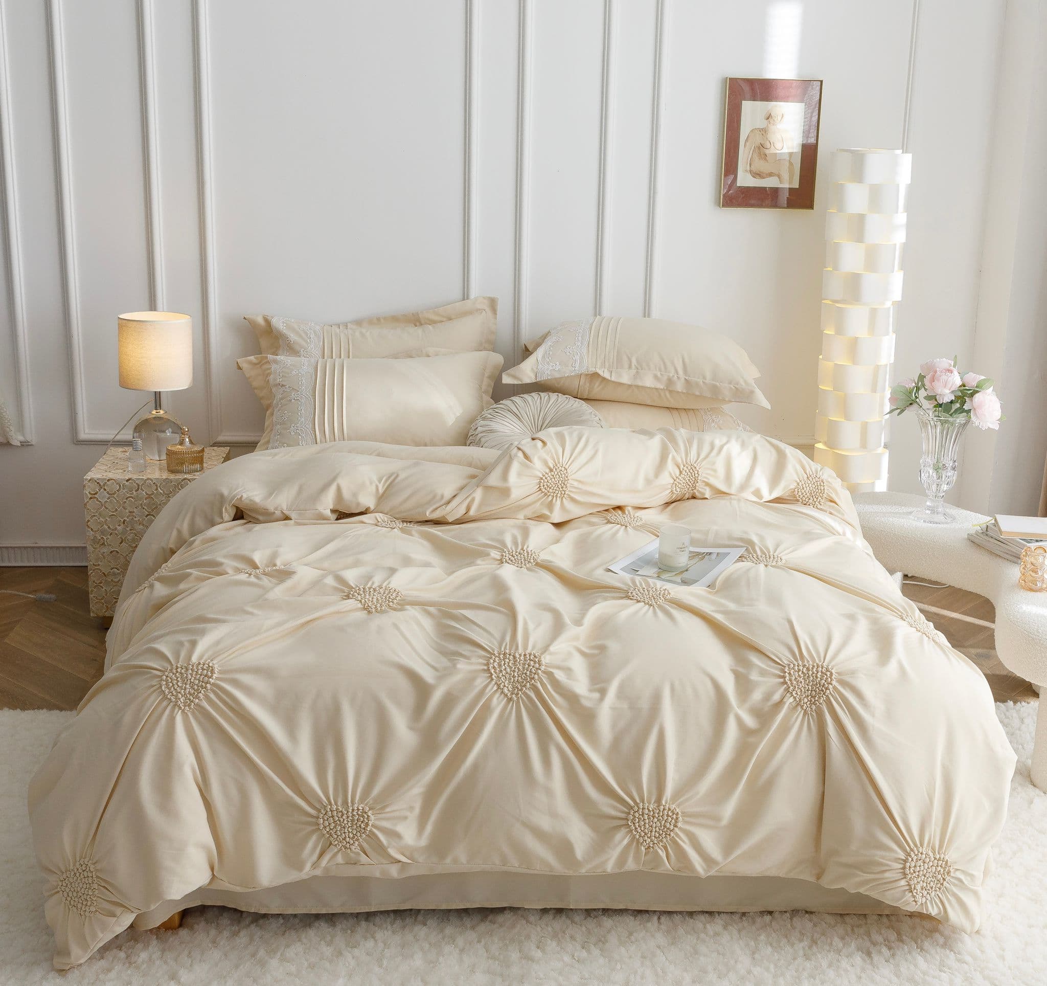 Fotografie produs: Set Lenjerie de pat decor imperial, Jojo bumbac finet 2 persoane, 6 piese crem Concept E Efrall