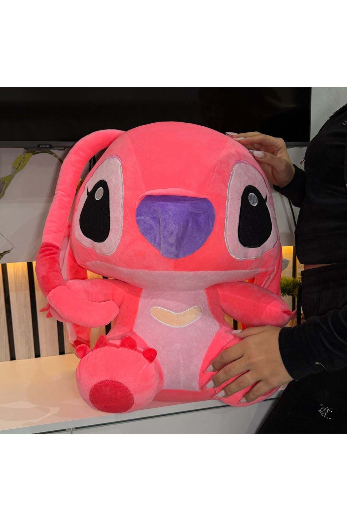 Fotografie produs: Jucarie de Plus Stitch Roz Pufosenie Adorabila pentru imbratisari Infinite