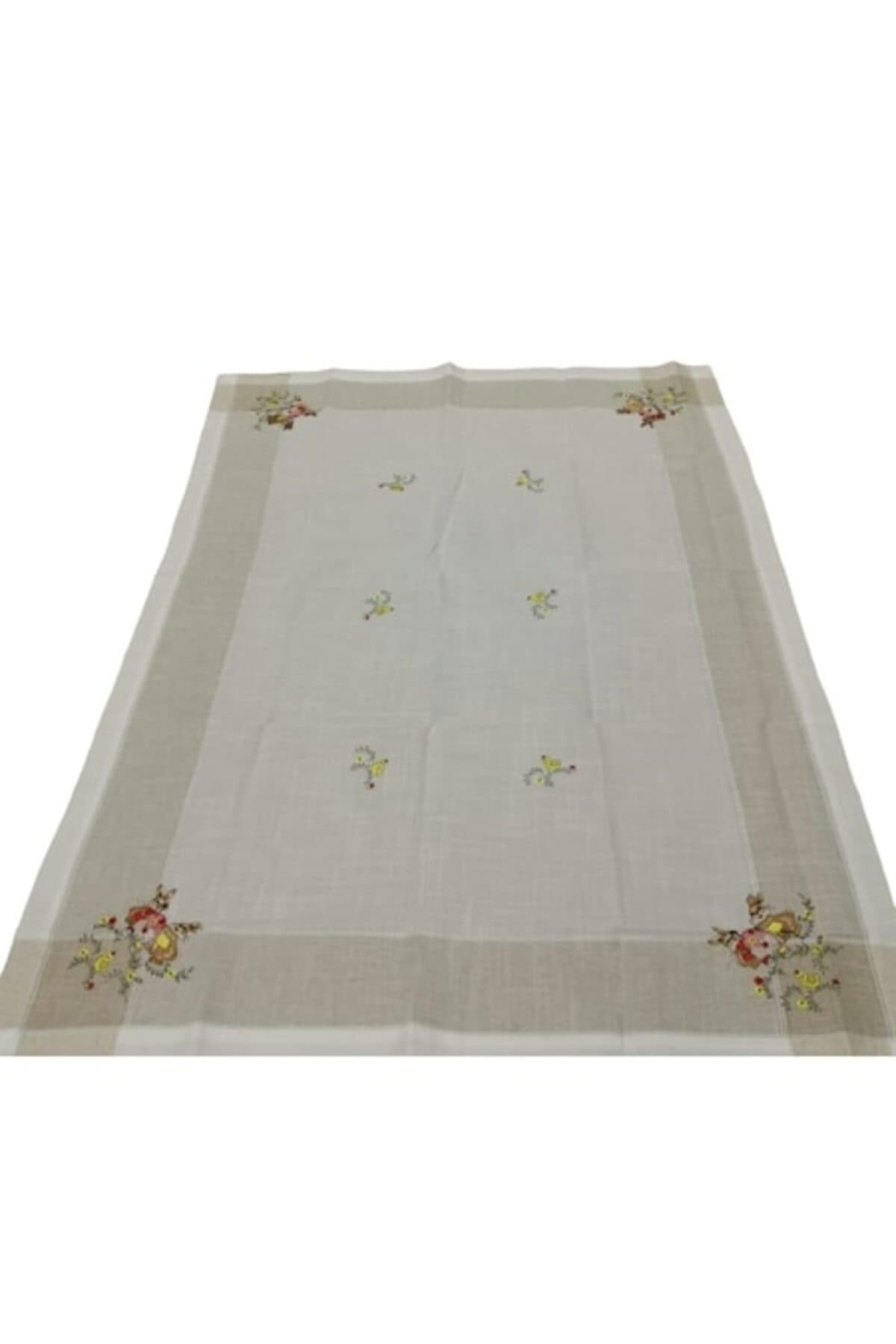 Fotografie produs: Fata de masa cu tematica de Paste si iepurasi, in, 150x220cm - Concept E EFRALL - Alb