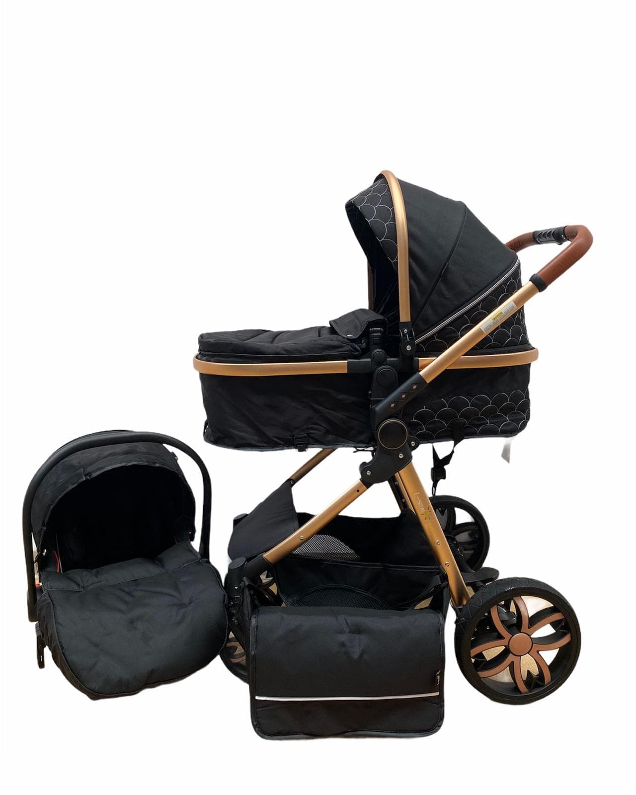 Carucior 3 in 1, Landou/Parte sport si Scoica, cadru din aluminiu si suspensii, negru -Concept E Efrall